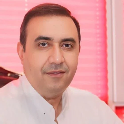 دکتر اکبر اعتمادی – از بهترین جراحان بینی فانتزی در تهران